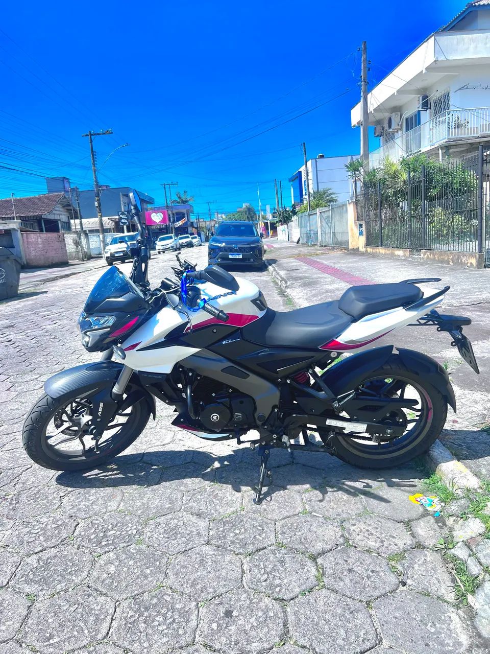 Dominar 160cc