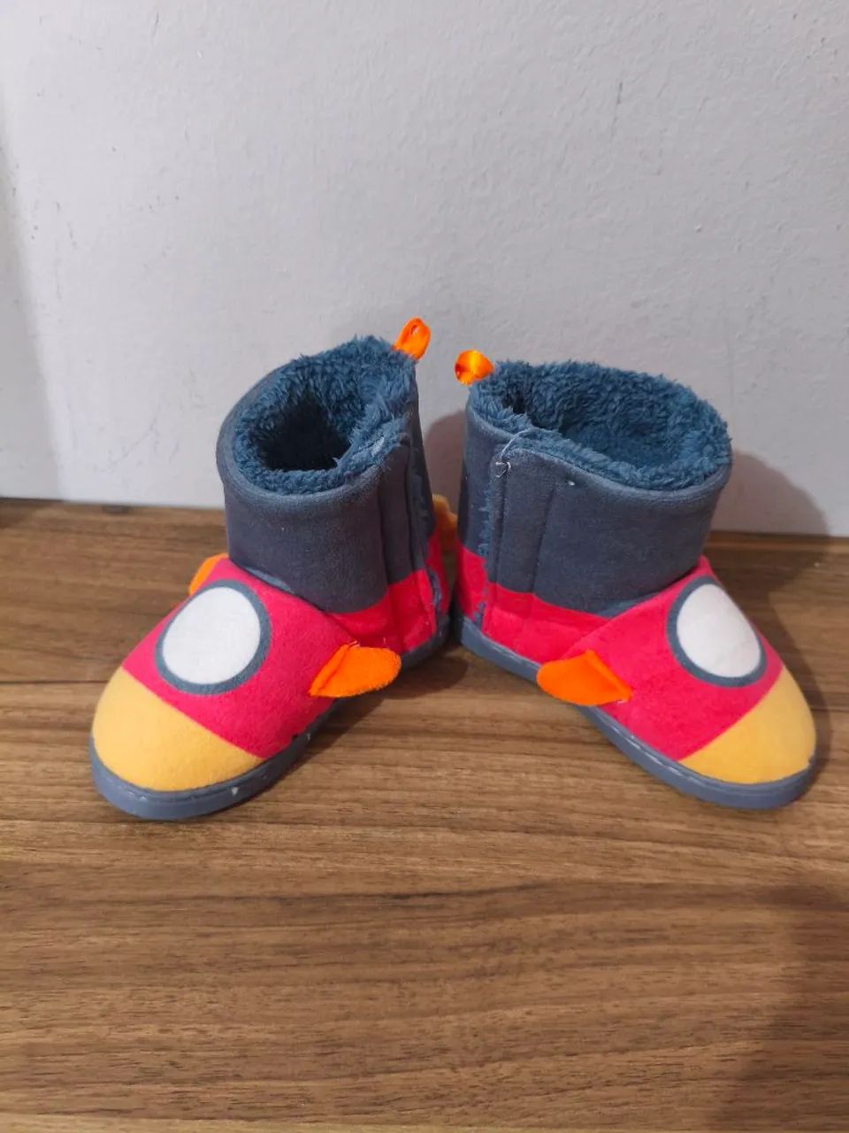 Linda Pantufa infantil Nova tamanho 25/26 - Foto 3