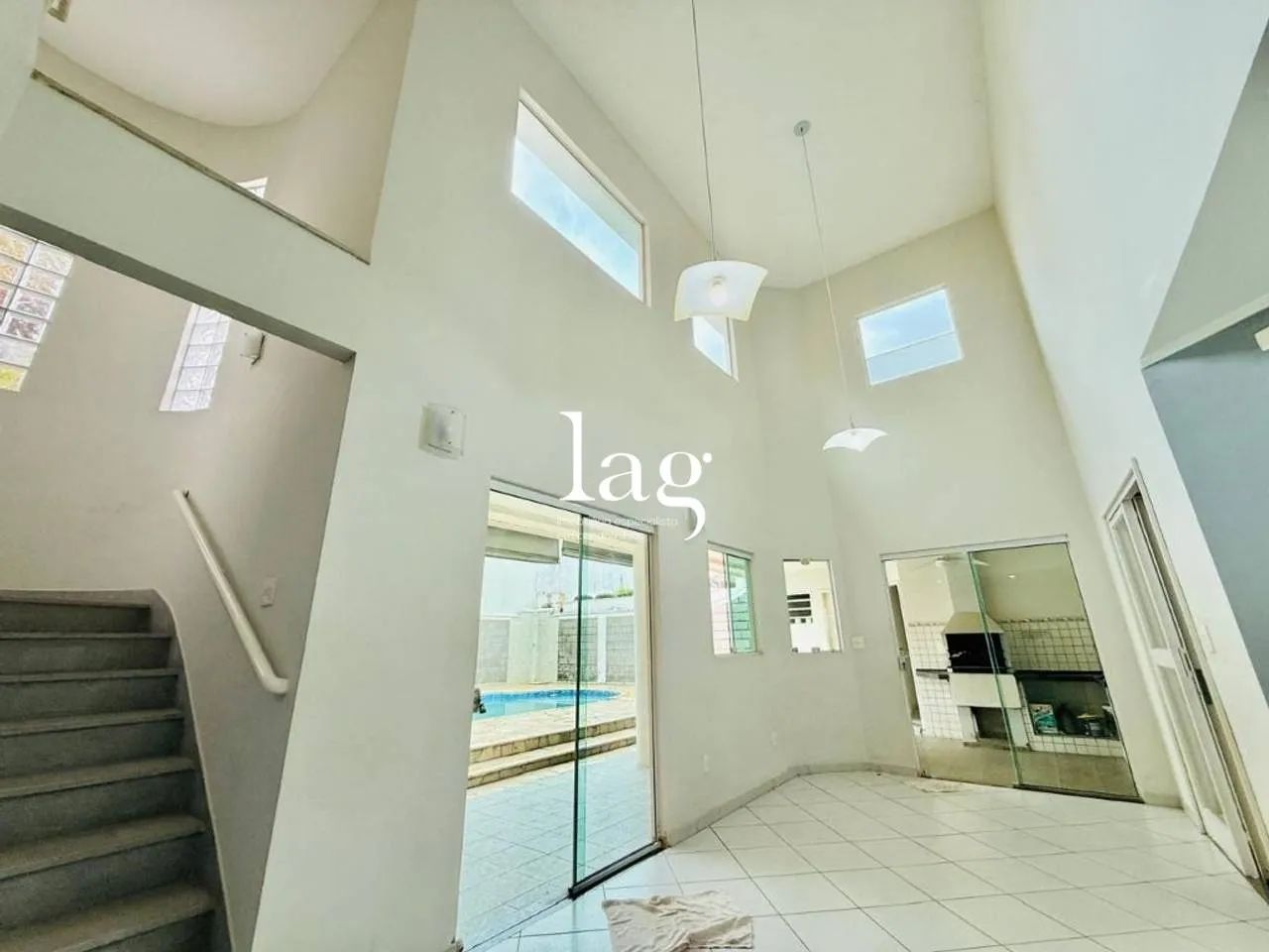 Sobrado com 4 quartos para alugar, 312 m² - Condomínio Vila Inglesa - Sorocaba/SP - Foto 2
