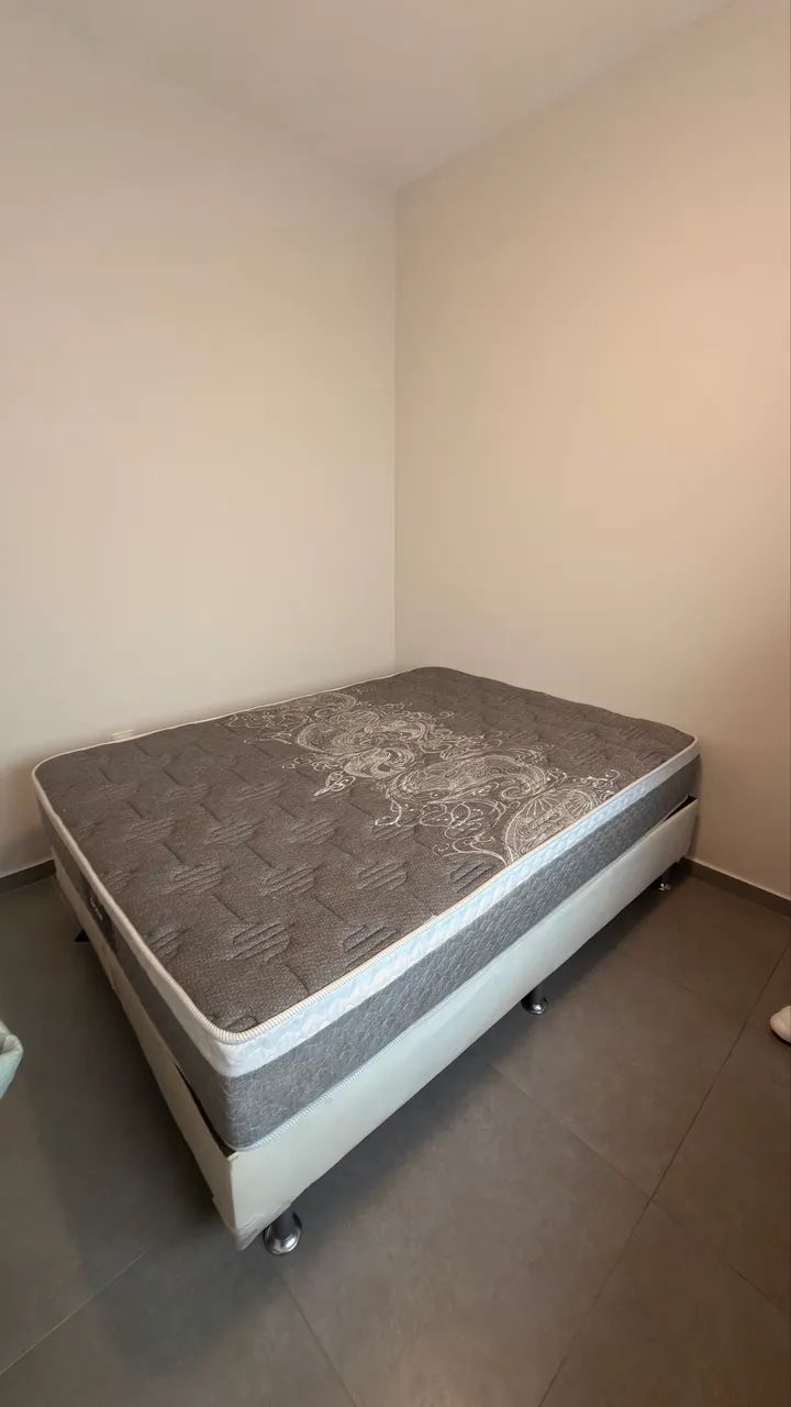 Colchão casal pra cama box 