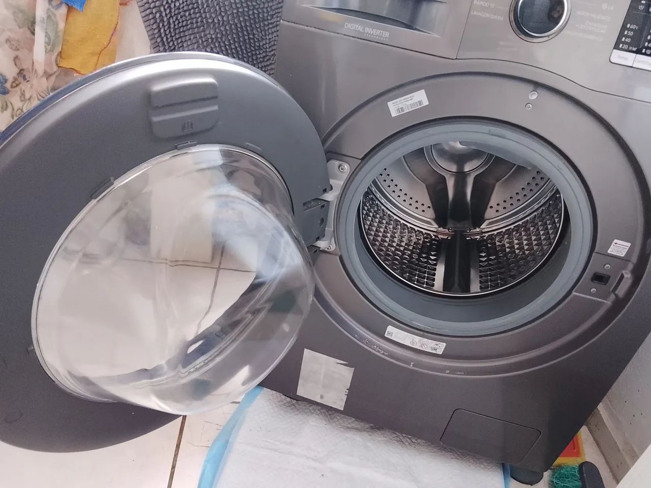 Máquina de lavar e seca - Foto 4