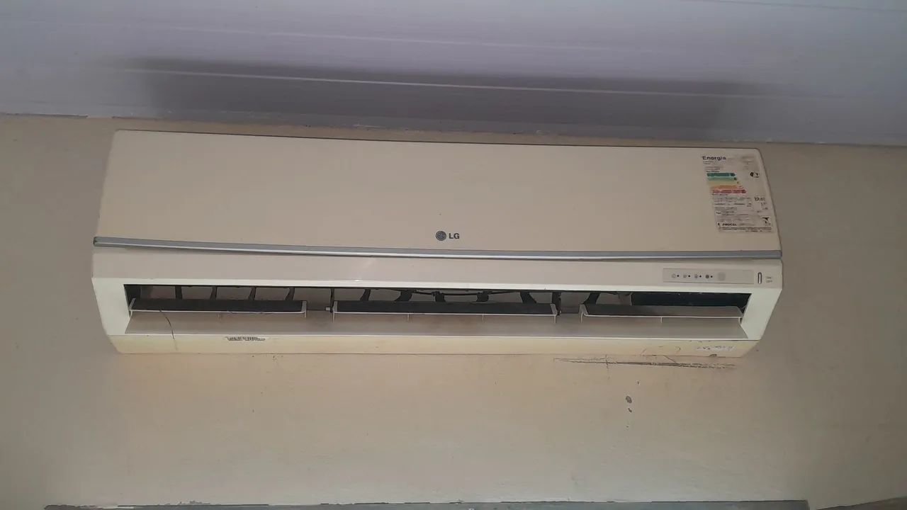 Vendo 2 centrais de ar