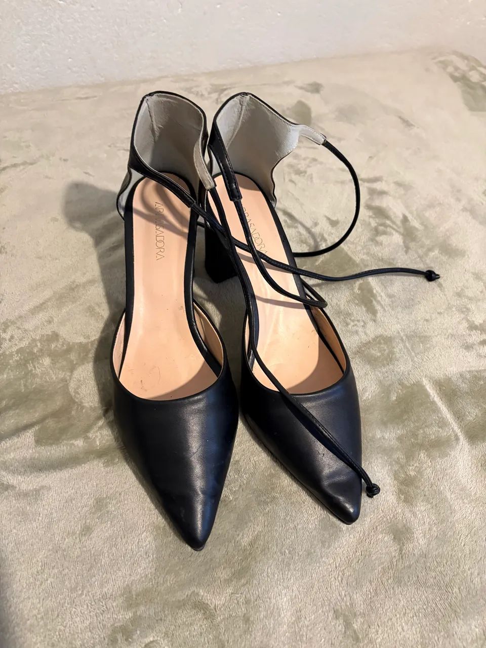 Dois sapatos scarpin 42 - Foto 2