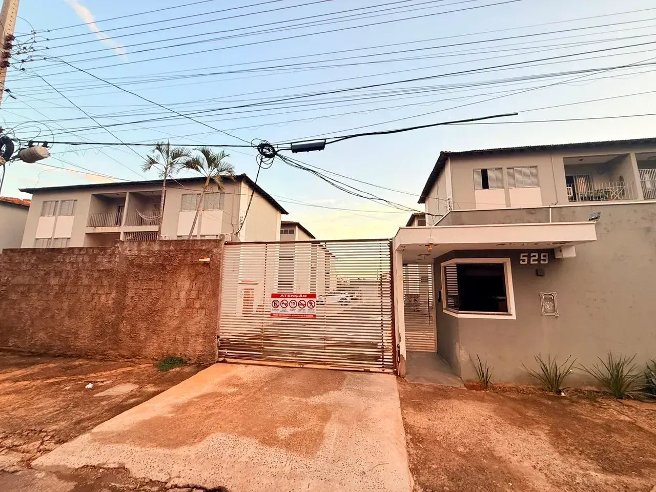apto terreo e mobiliado para alugar no Guanandi - Foto 2