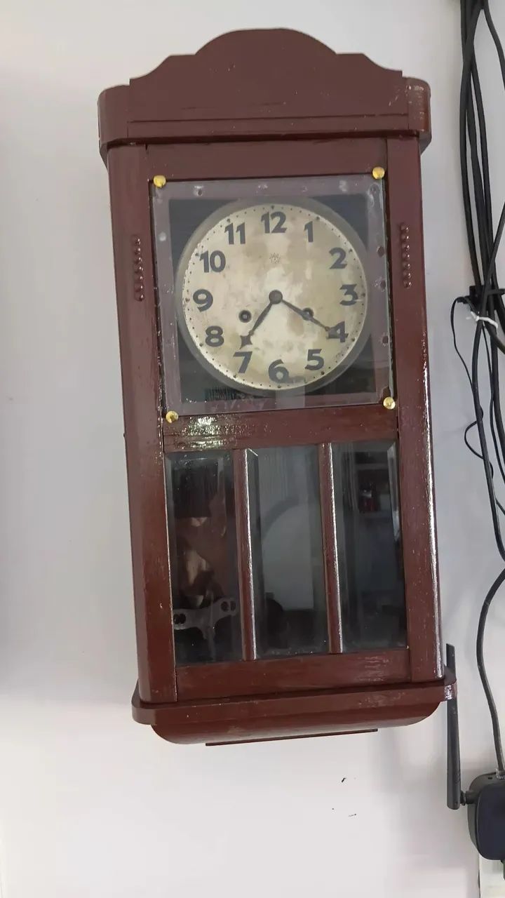 RELOGIO DE PAREDE MARCA JUNGHANS 2 SETAS - Foto 3