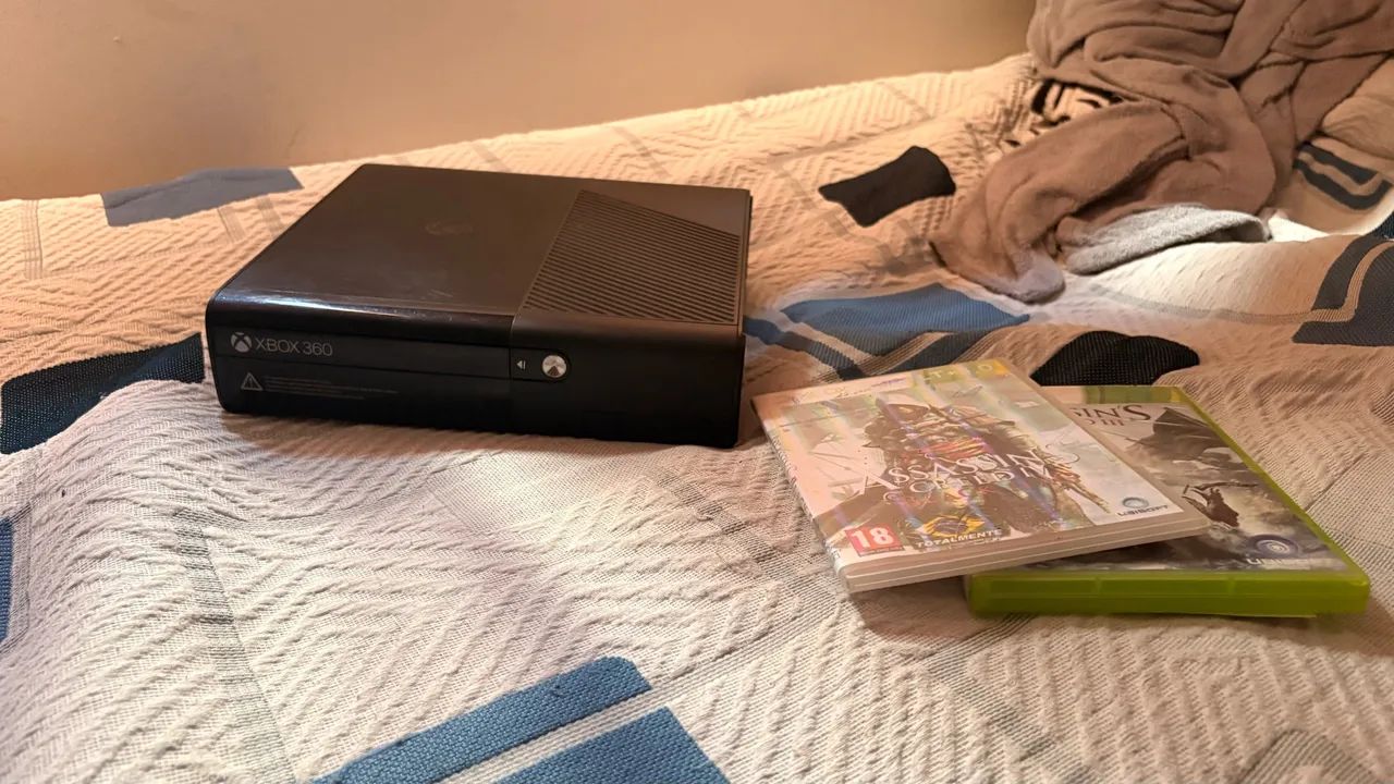 Xbox 360 Slim