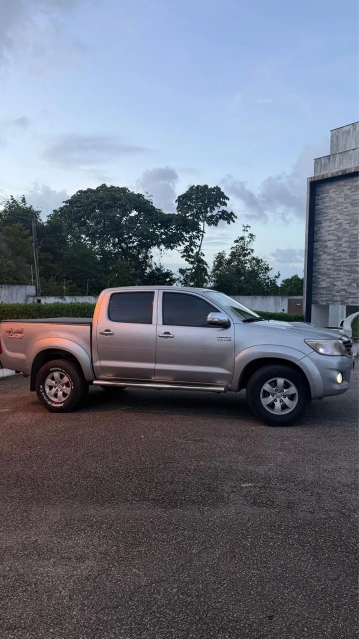 Toyota Hilux 2015