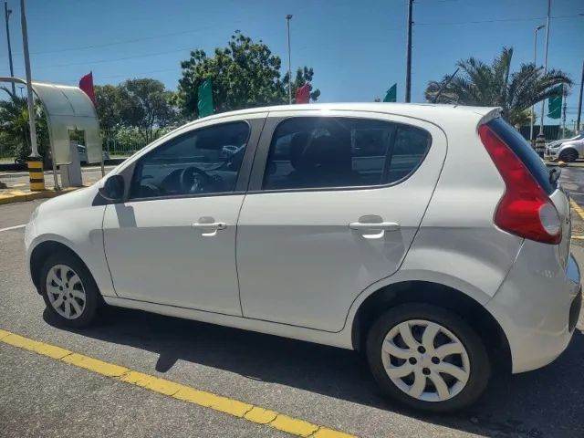 Fiat Palio Attractive 1.0 EVO Fire Flex 8V 5P 2016 - Foto 2
