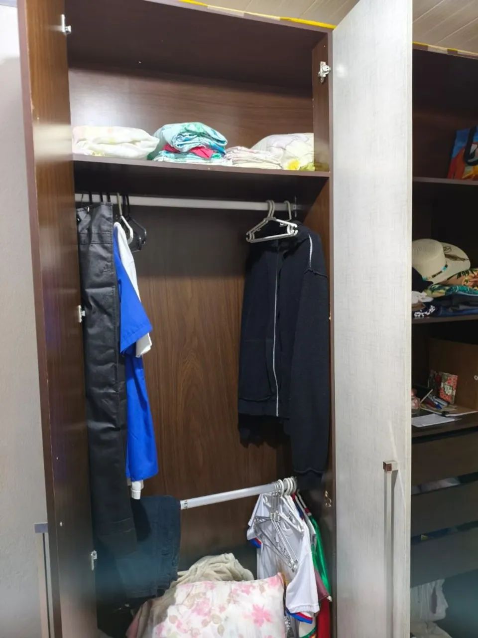 Guarda roupa usado  - Foto 4