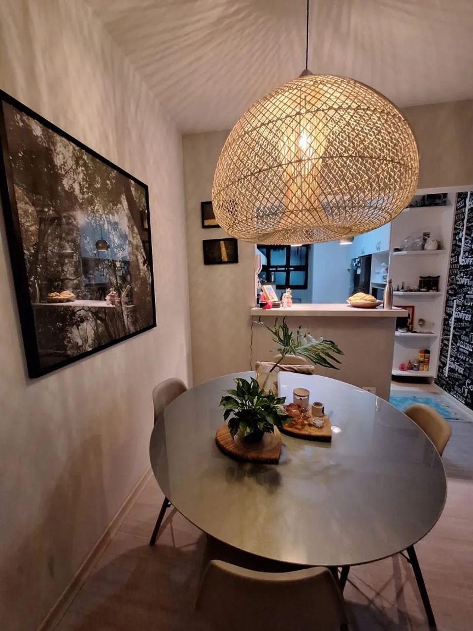 Alugo apartamento mobiliado em ótima localização! - Foto 2