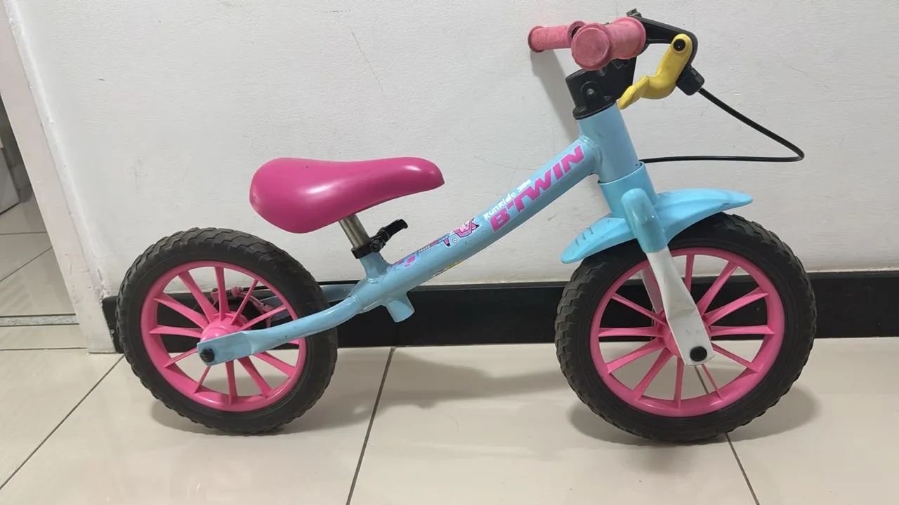 Bicicleta de equilíbrio BTWIN