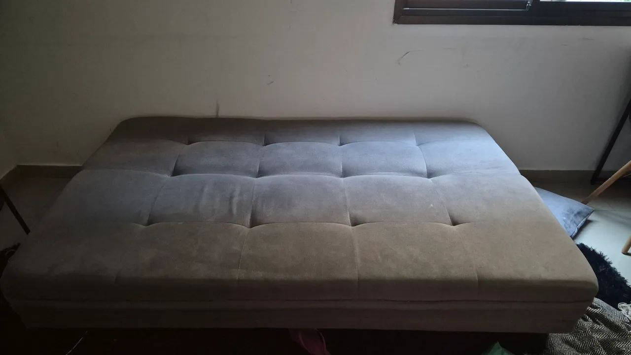 Sofa semi novo - menos de 1 ano de uso - Foto 2