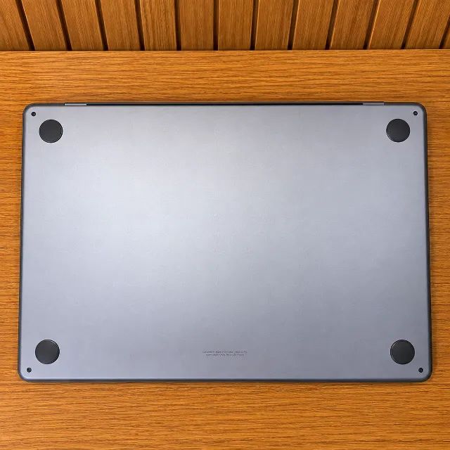 MacBook Air 15 M2 2023 8GB 512GB SSD Cinza Espacial Bateria 100