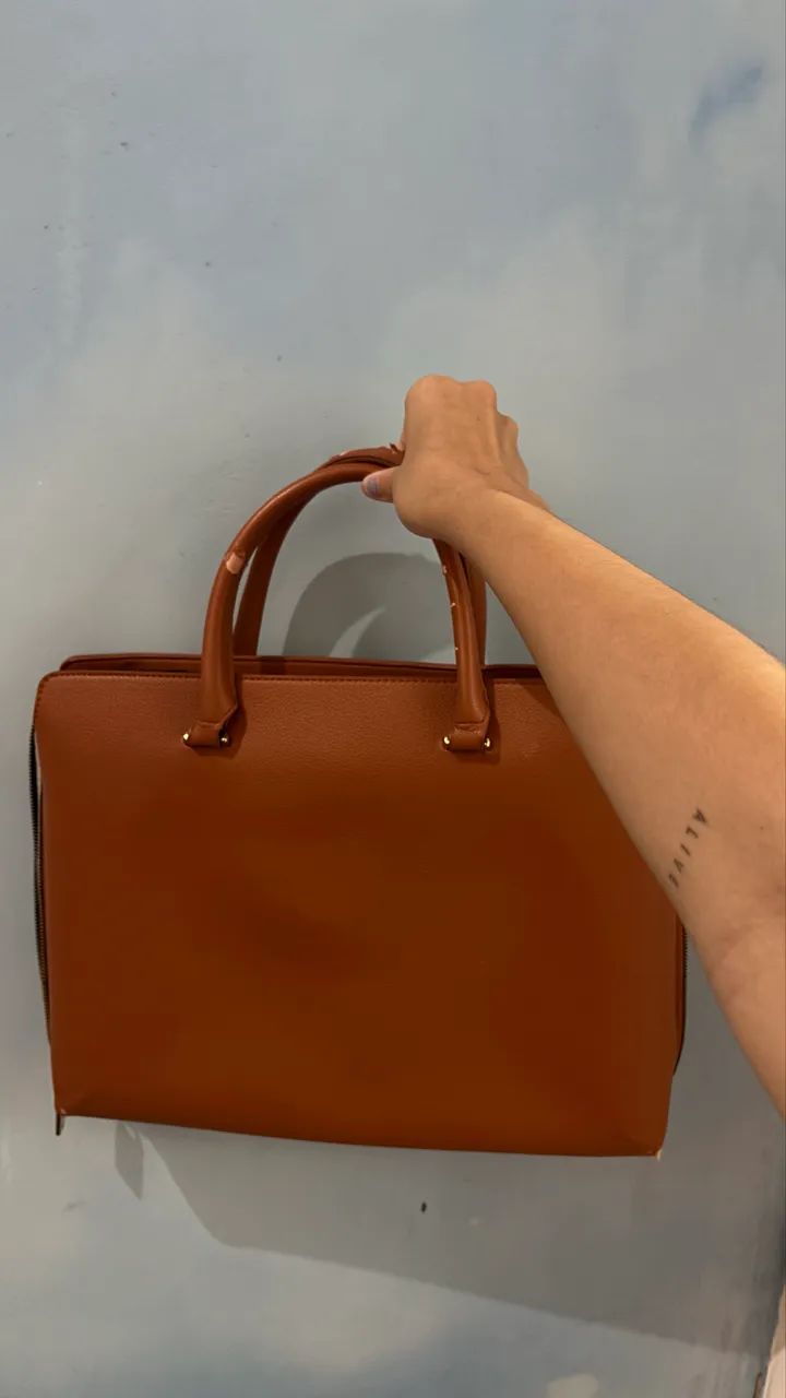 bolsa pasta feminina usada - Foto 2