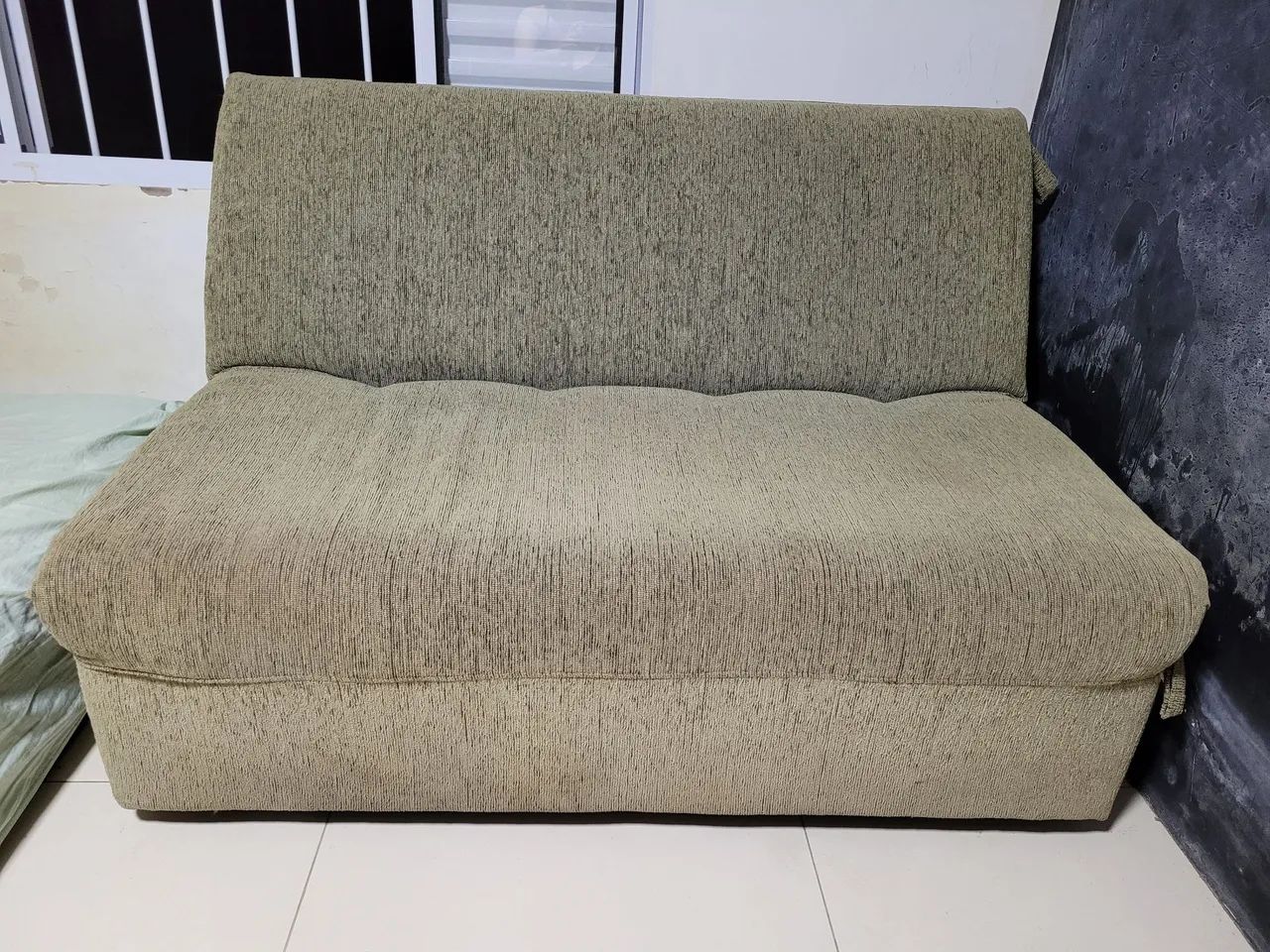 Vendo Sofá-cama de 2 lugares - Foto 2