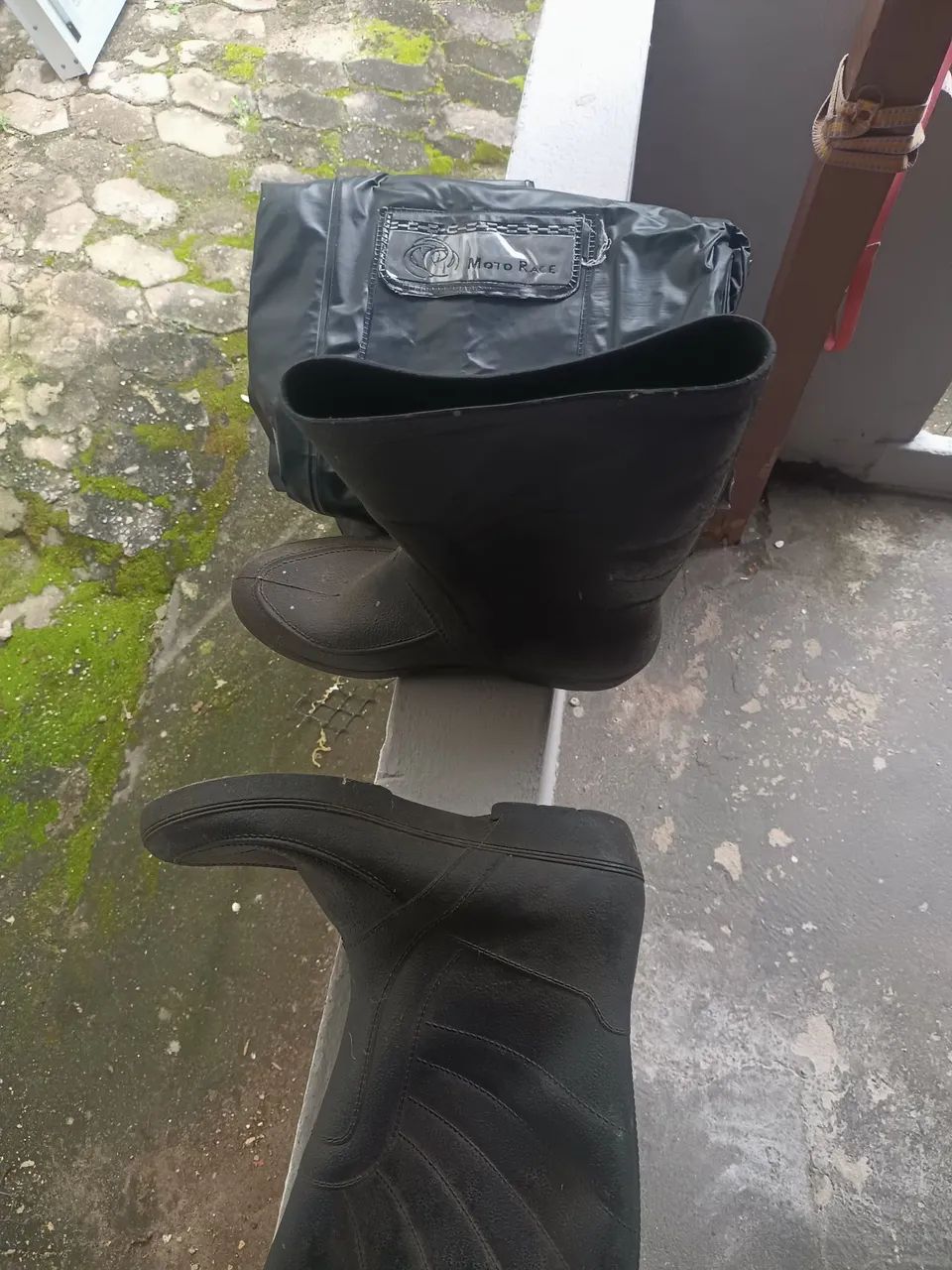 Capa de chuva e galocha  - Foto 2