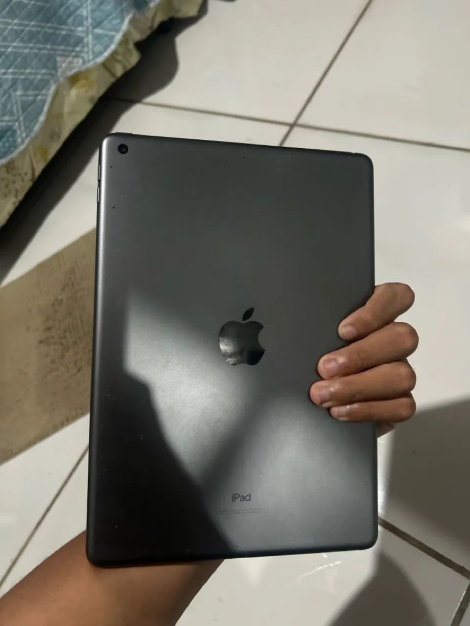 ipad 9 64 gigas semi novo com a caixa