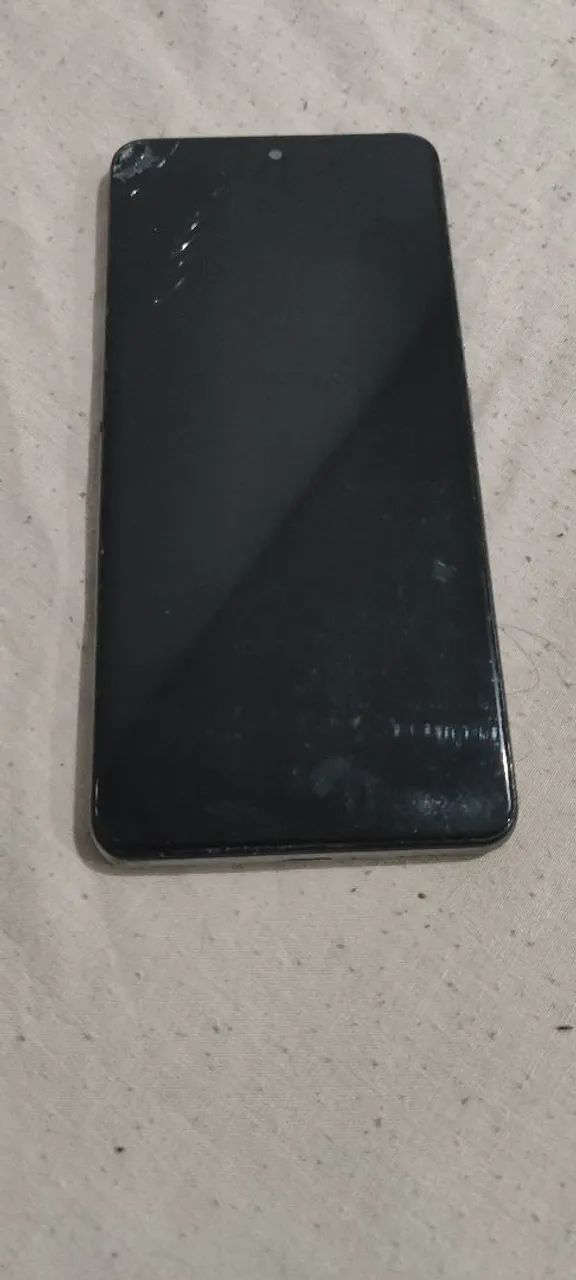 Poco f3 - Foto 2