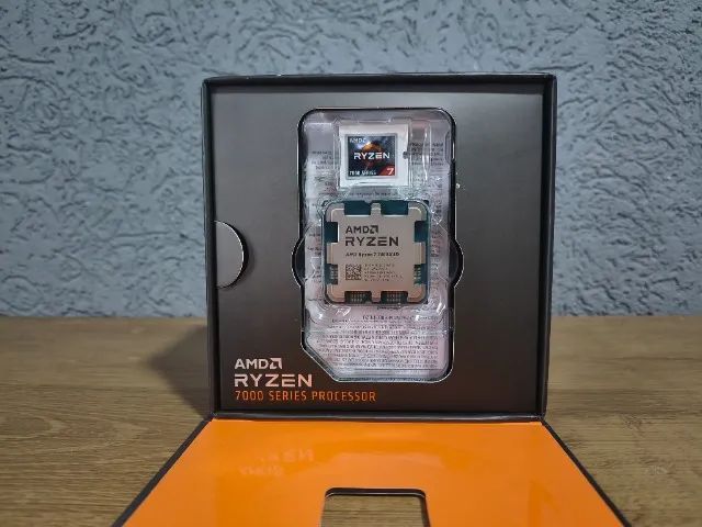 Processador AMD Ryzen 7 7800X3D, novo, aberto apenas para teste de funcionamento