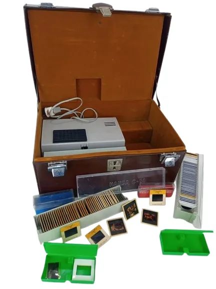 PROJETOR DE SLIDES, RARO, CABIN 2000R, FUNCIONANDO - USADO