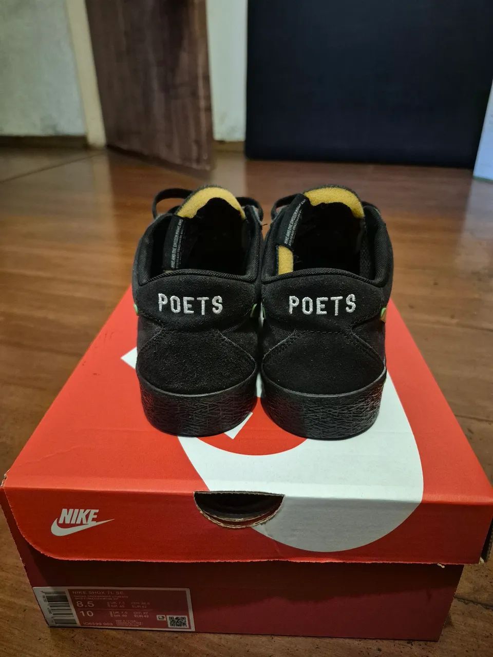 Nike Poets  - Foto 3