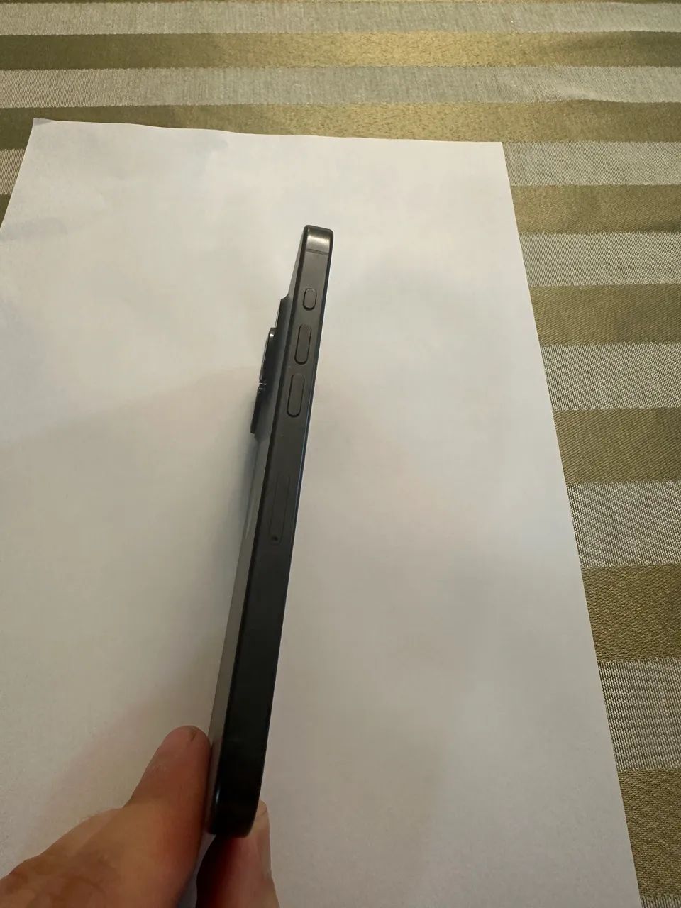 iPhone 15 Pro - Foto 3