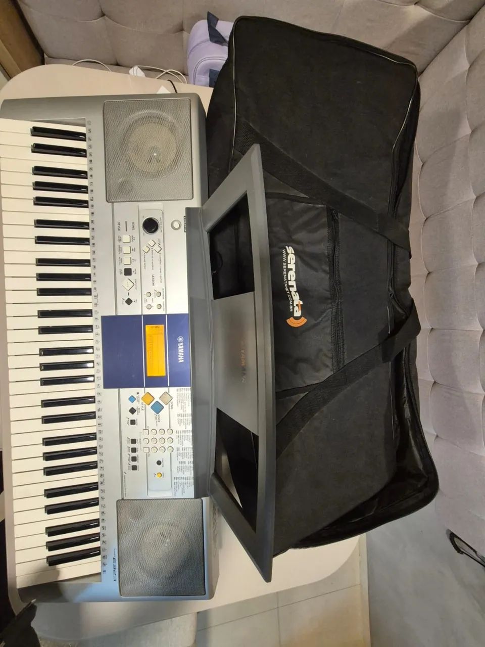 Teclado Yamaha com capa  - Foto 2