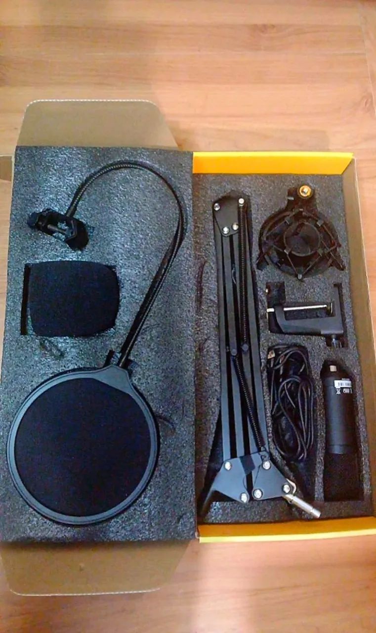 Equipamento de podcasting  - Foto 3
