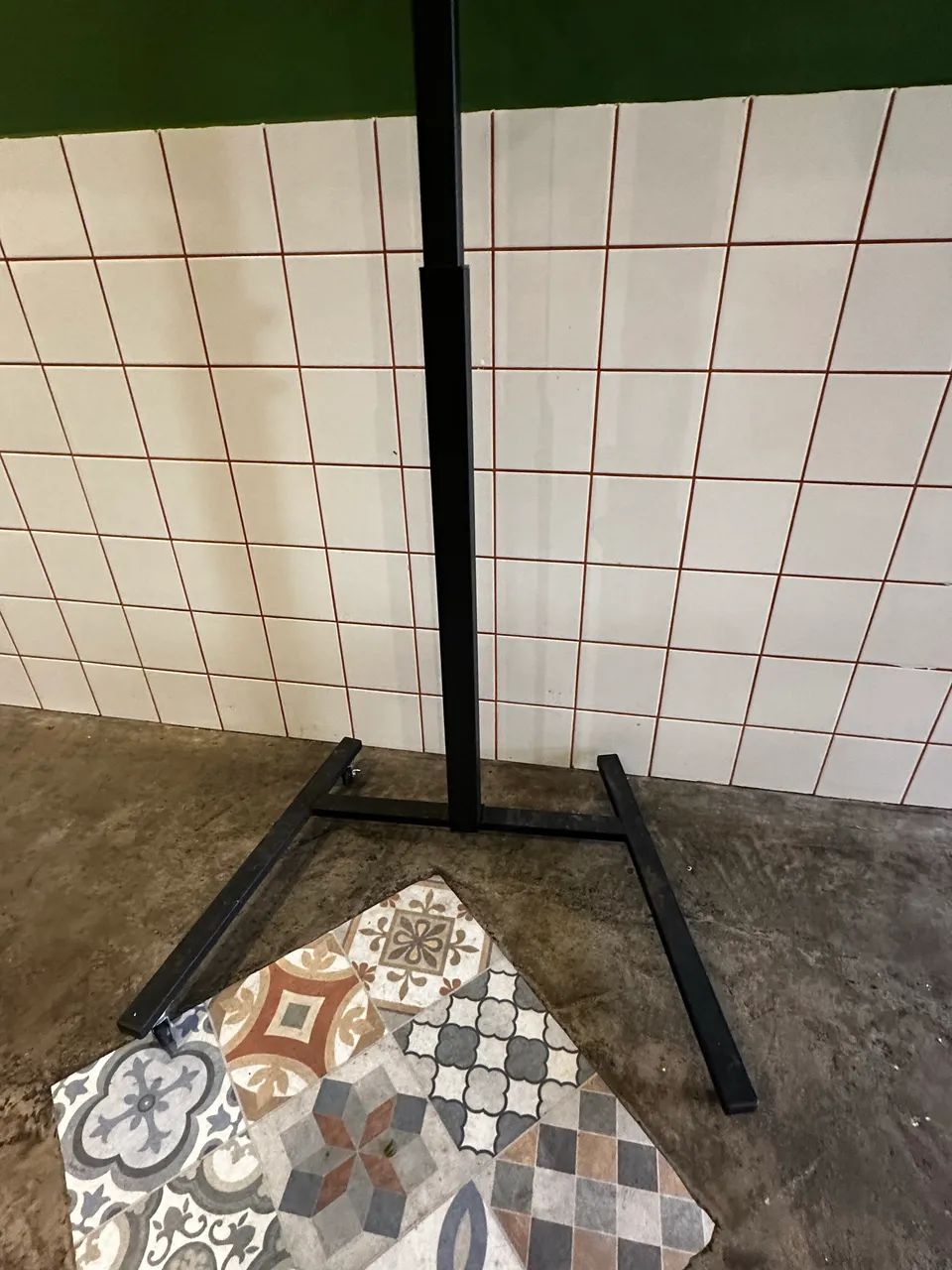 Pedestal Movel Para TV de 32? a 70? - Foto 4