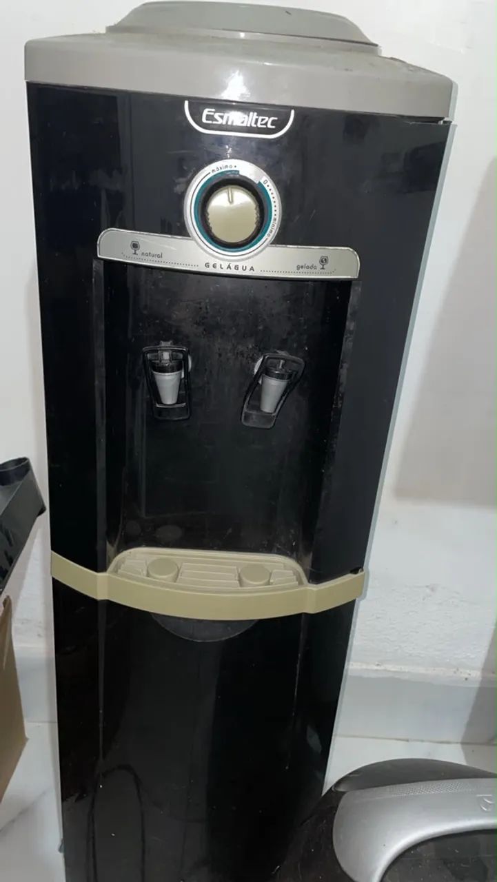 Bebedouro esmaltec de água 