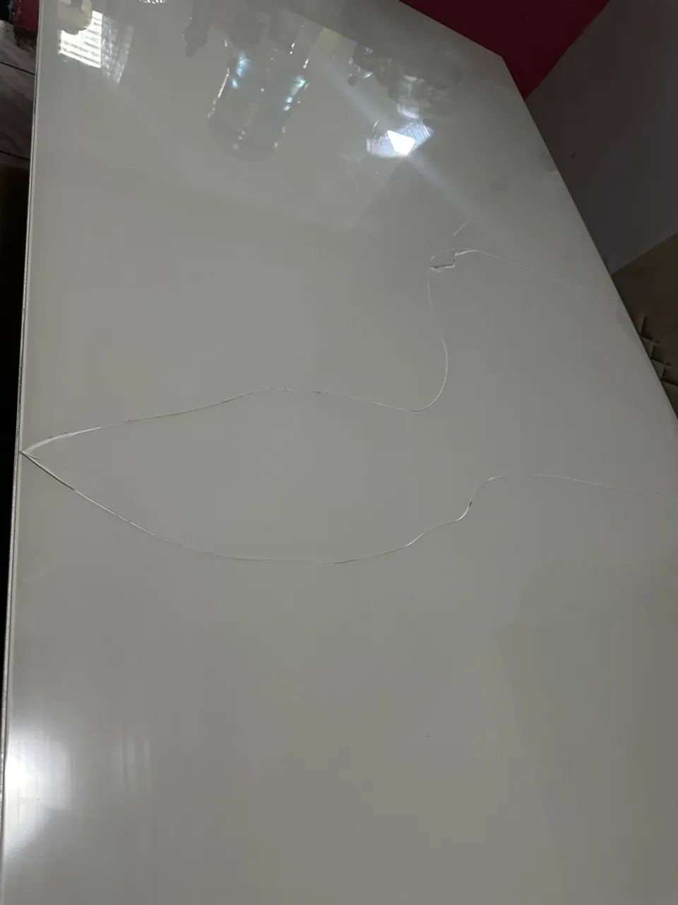 Mesa de vidro,com 6 cadeiras! - Foto 3