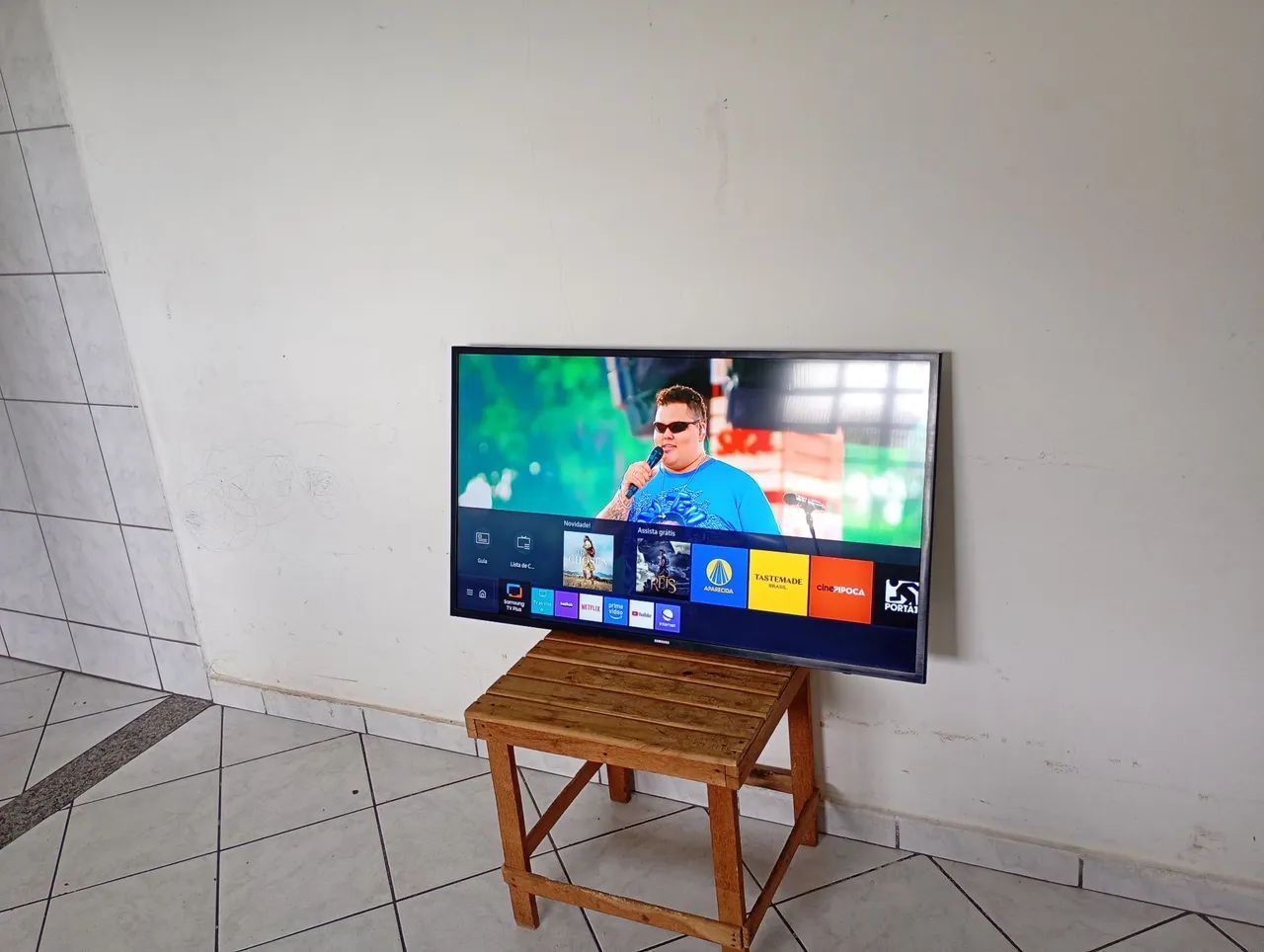 Tv smart 4k Samsung Crystal 55 polegadas 9 mês de uso semi nova!
