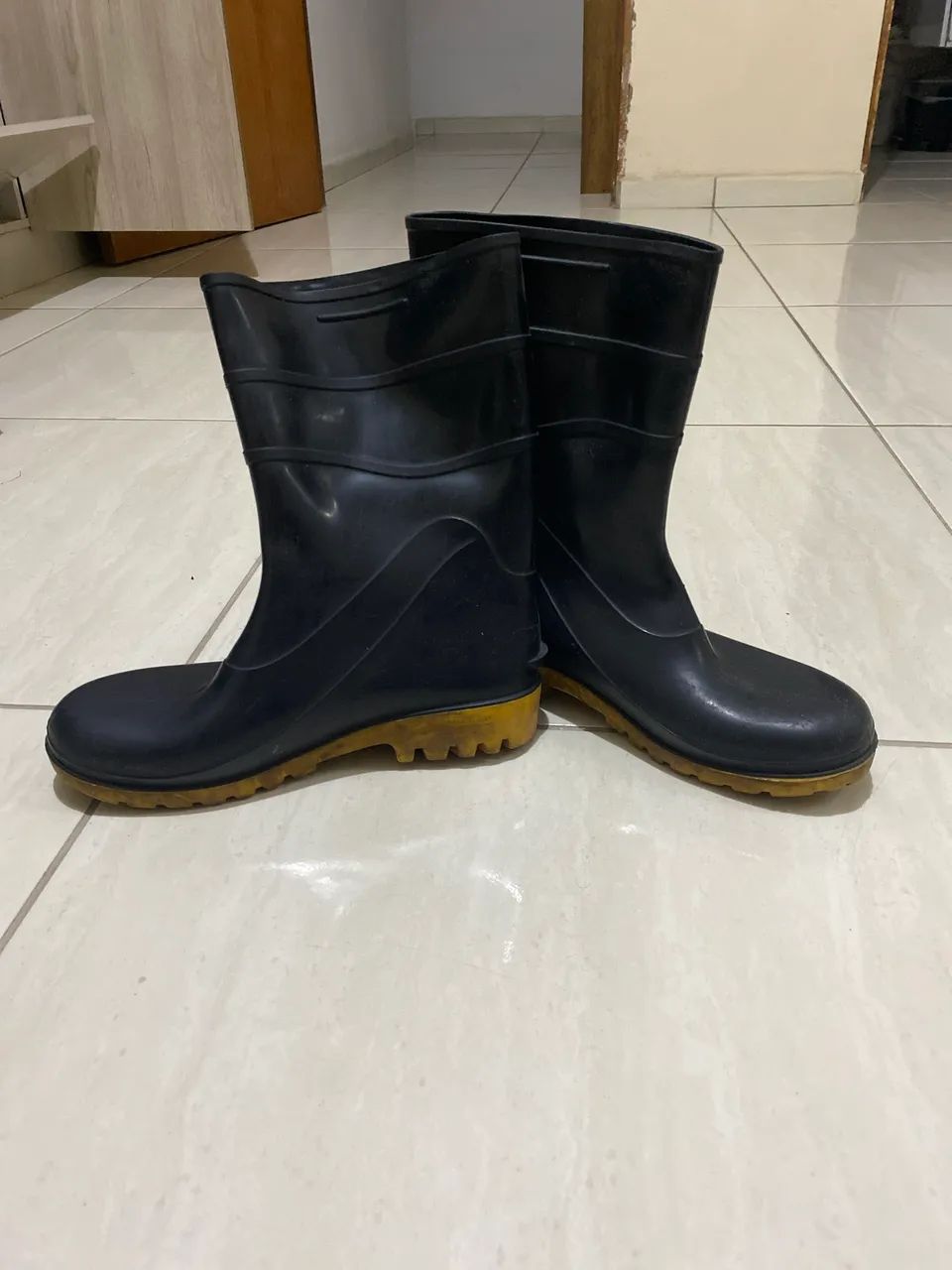 Bota impermeável  - Foto 2