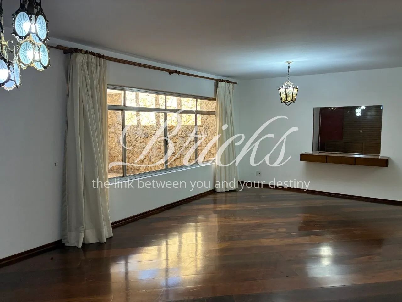 VENDA CASA DE VILA - 4 DORMITÓRIOS, 2 SUÍTES, 4 VAGAS - Foto 4
