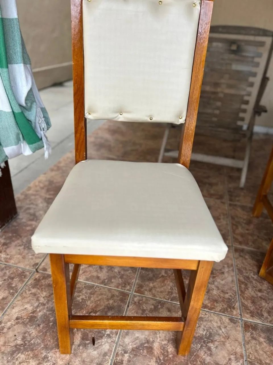 MESA DE JANTAR REDONDA - MADEIRA - Foto 4