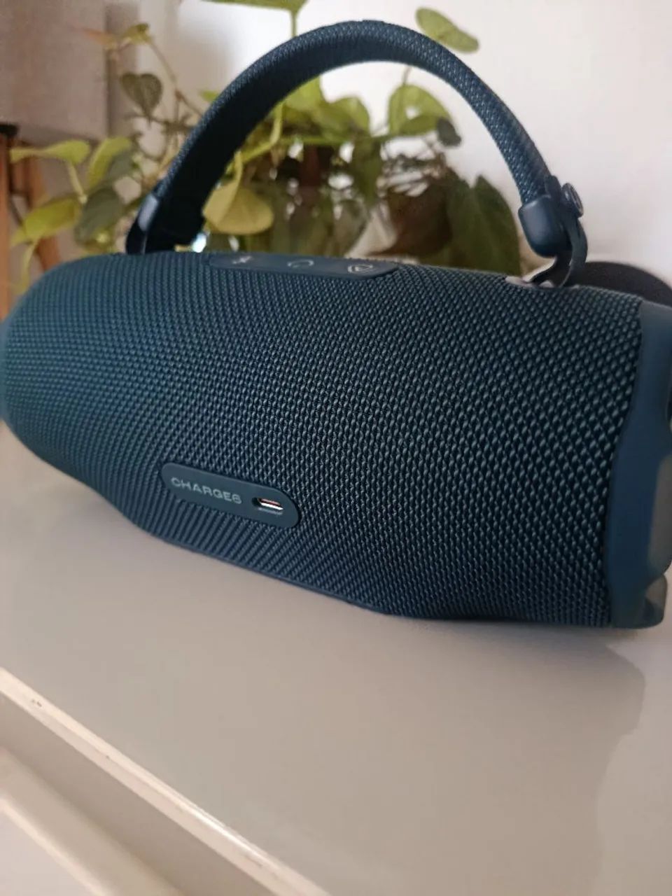 Vendo caixa de som JBL Charge 6