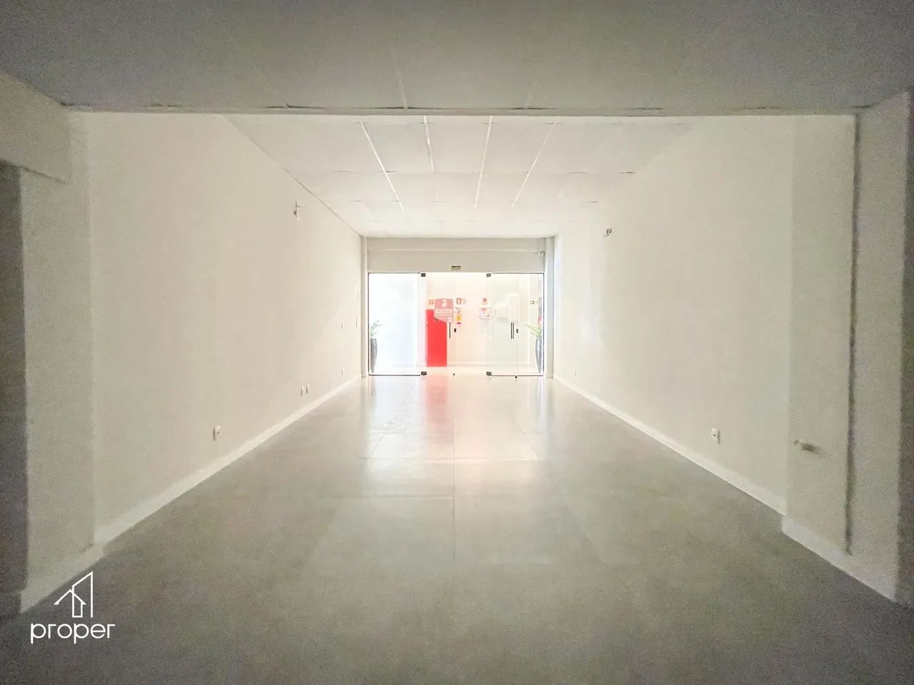 Sala comercial na Galeria Parque Una - Pelotas/RS - Foto 3