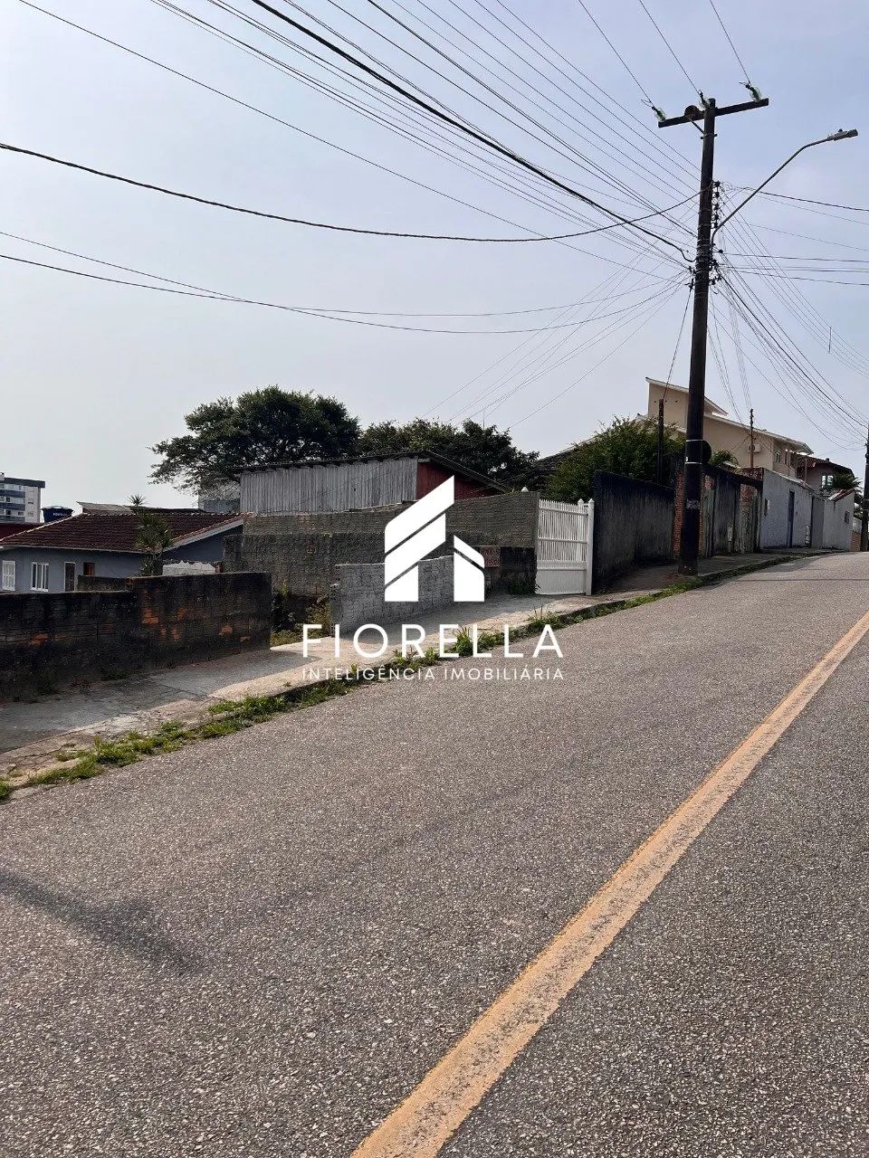Terreno à venda com 310m² no bairro Estreito - Florianópolis - SC