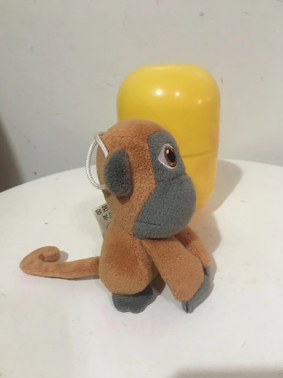 Macaco Pelúcia Kinder OVO - Foto 5