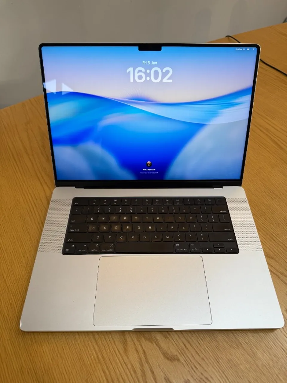 MacBook Pro 14 24GB 1TB - M5 Pro - Impecável - Garantia até 03