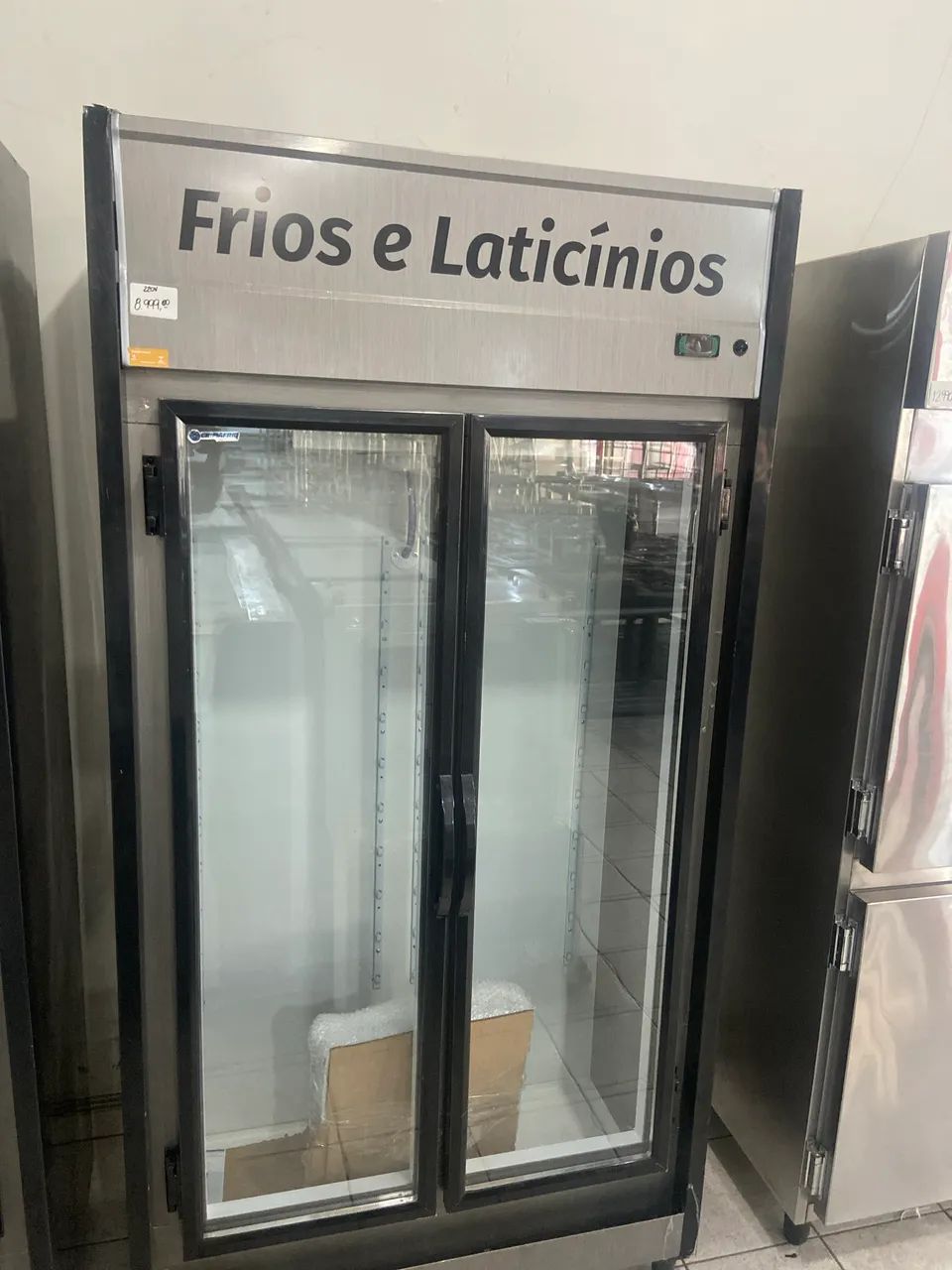 Geladeira expositora de duas ou três portas  - Foto 2