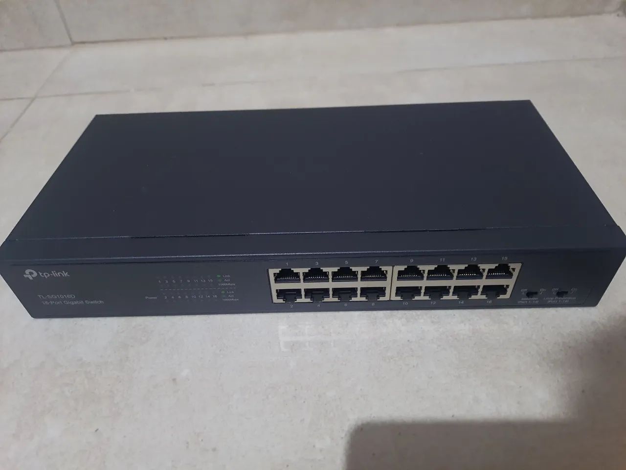 Switch tp link 16 portas 