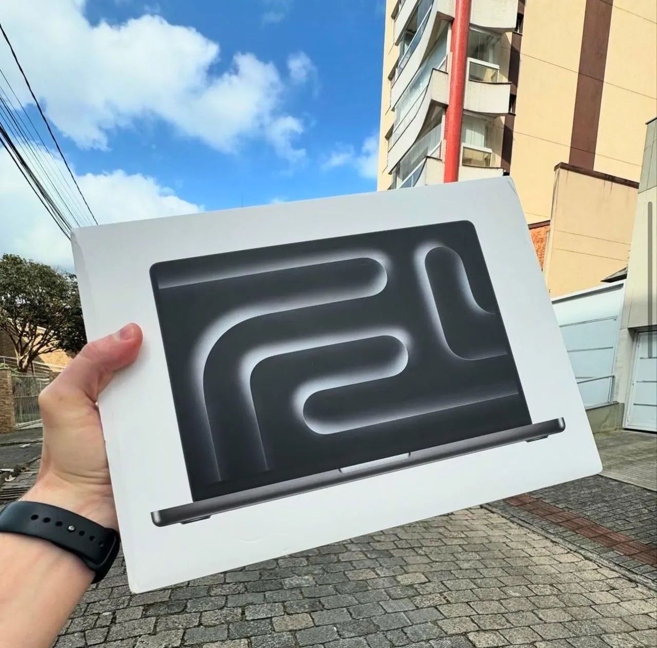 MacBook Pro M5 Pro / 1TB SSD 24gb de ram (1 ano de garantia)