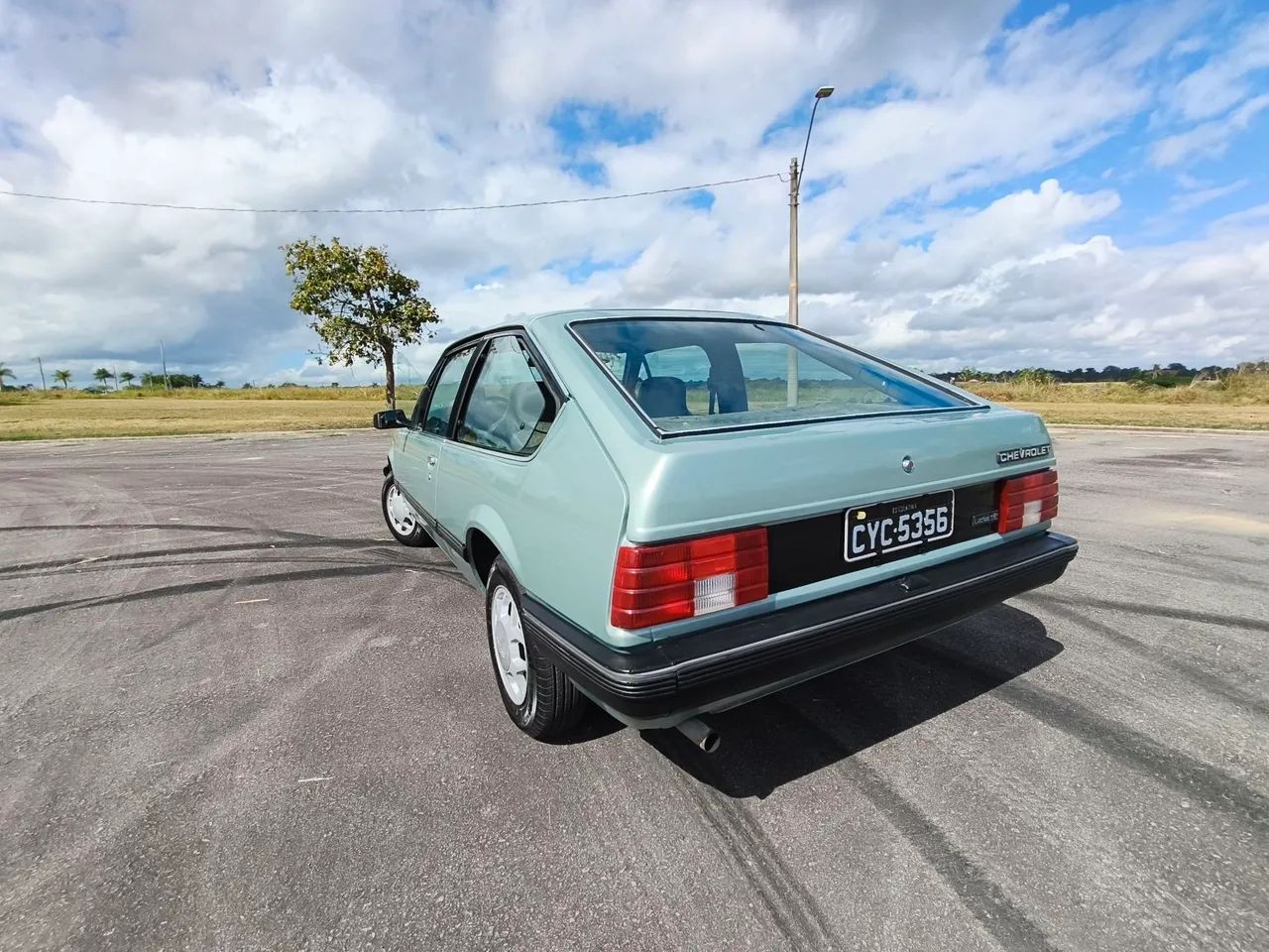 Chevrolet Monza 1.6i/1.8i (restante) 1982
