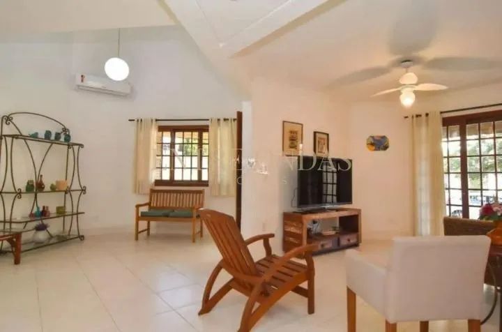 Casa com 4 quartos no bairro Jurerê, Florianópolis. - Foto 3