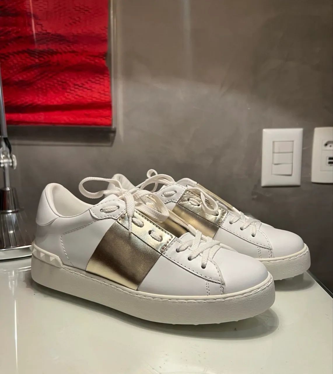 DESCONTO EM TODASS AS PEÇAS - Tênis original Valentino  - Foto 4