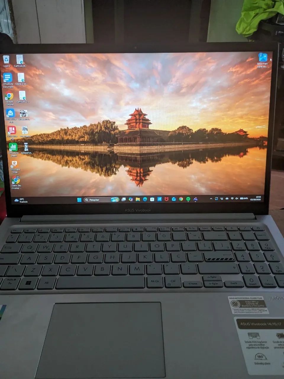 Asus vivobook x1504va