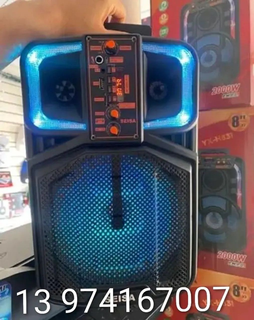 Caixa com um ótimo som e karaoke 