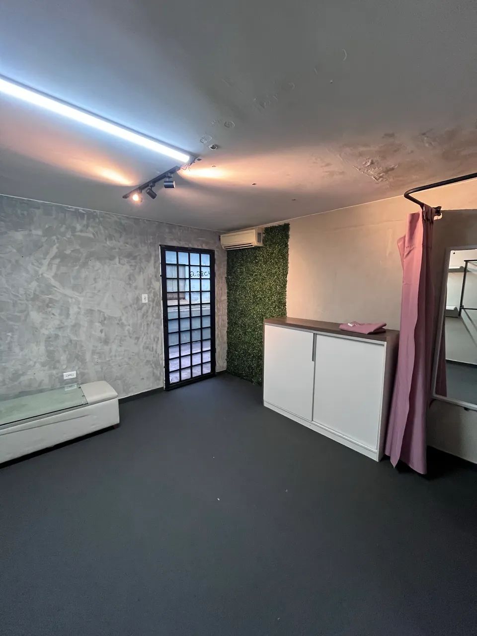 Alugo ponto comercial no Dirceu I - BAIXEI O VALOR  - Foto 3