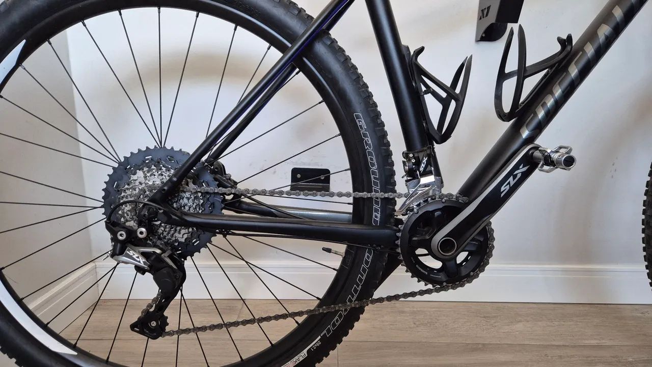 Bicicleta Specialized Rockhopper Expert 29 - Tamanho L - Foto 3